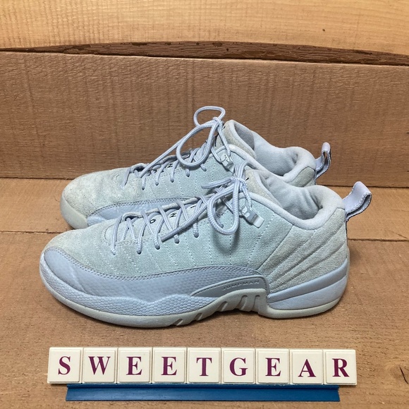 Jordan 12 Retro Low Wolf Grey (GS) - Picture 6 of 16
